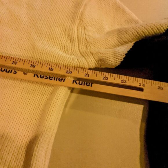 Sundry navy and white colorblock crewneck pullover w/ heart on sleeve medium - Picture 11 of 13